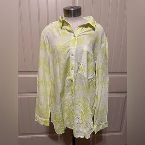 Pilcro White‎ & Green Eyelet Button Up Long Sleeve NWT